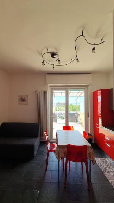 Tiziana Attico E Terrazzo Apartment Turin Bagian luar foto